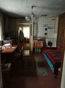 Продам часть дома и флигель