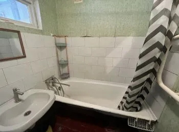 Продам 2-к квартиру