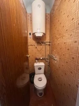 Продам 4-к квартиру