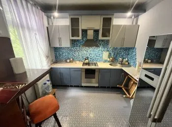 Продам 3-к квартиру