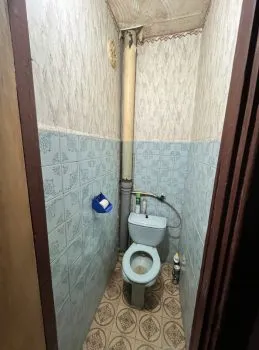 Продам 4-к квартиру