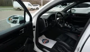 Porsche, 2016, с пробегом