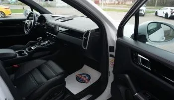 Porsche, 2016, с пробегом