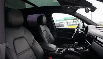 Porsche, 2016, с пробегом