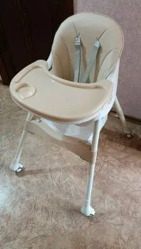 Стульчик для кормления 