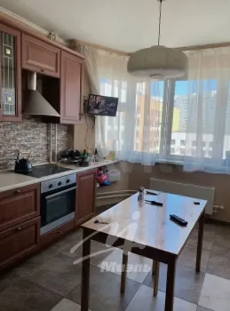 2-к. квартира, 56 м², 16/17 эт.