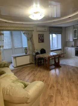 Сдам 3- к квартиру с автономкой Курская Дуга