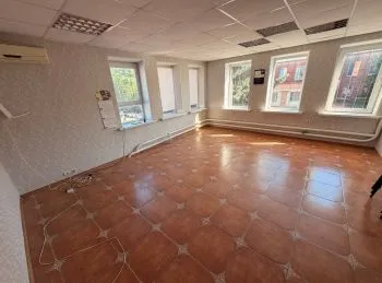 Сдам офисы в центре Луганска