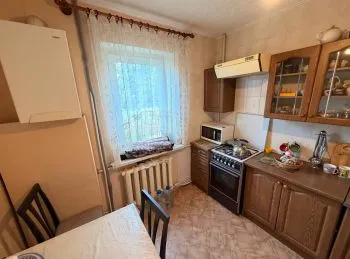 Сдам 2- к квартиру на кв. Южный