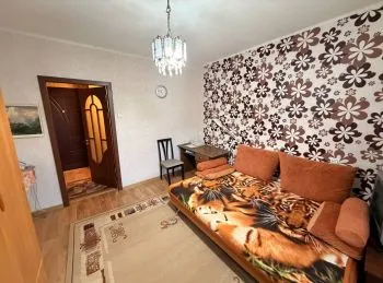 Сдам 2- к квартиру на кв. Южный