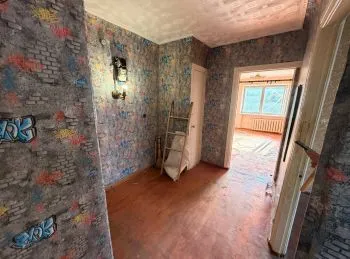 Продам 3- к квартиру на Авиацентре